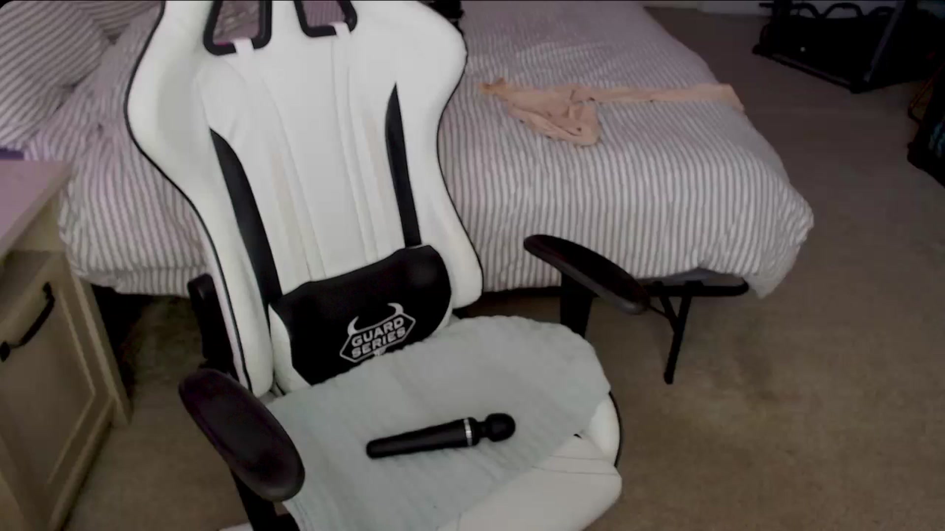 Gallery image thumbnail from Soybean92's myfreecams stream on, 10/26/2023, 19:08 image 5 of 20