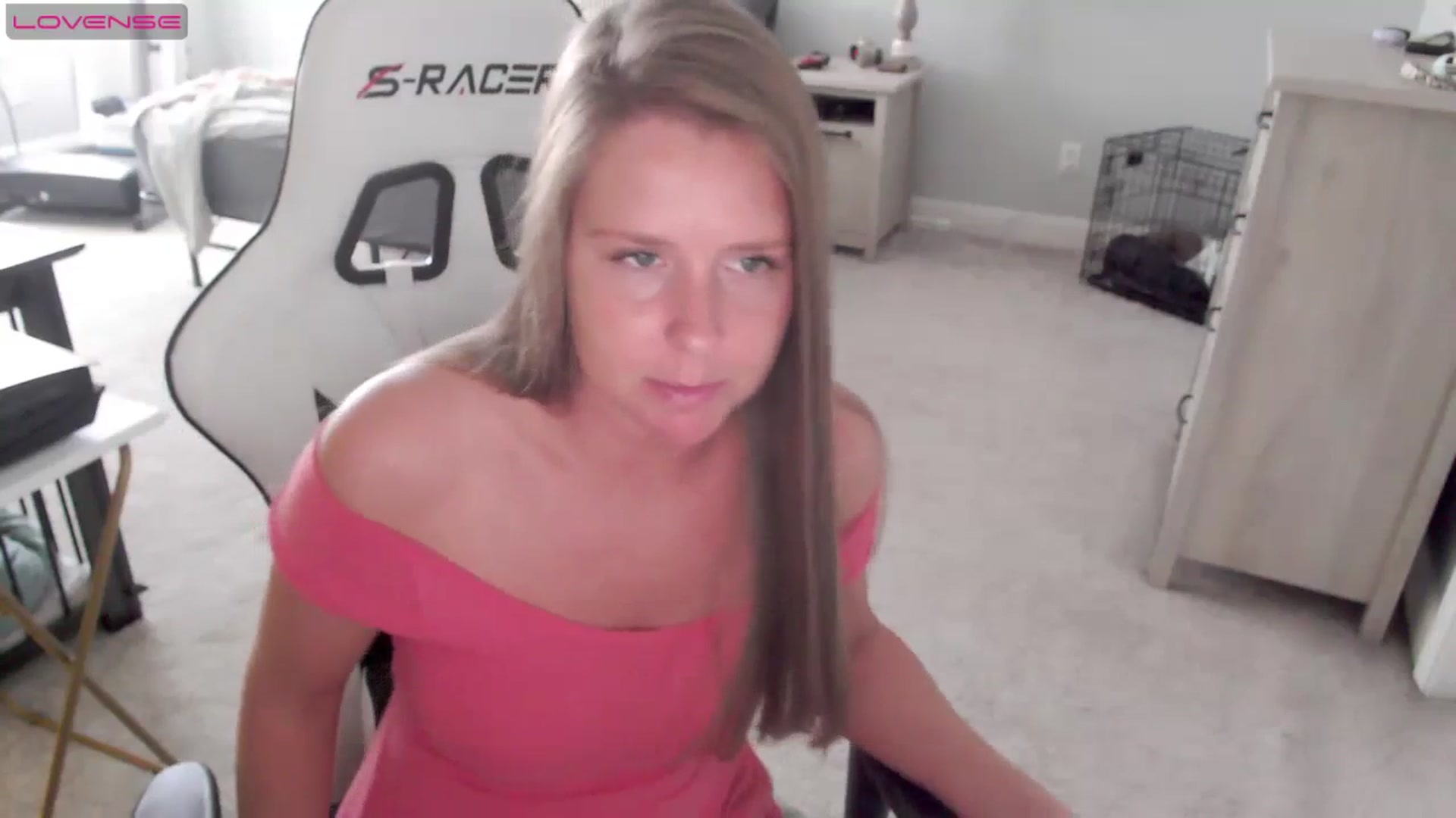 Gallery image thumbnail from Soybean92's myfreecams stream on, 11/06/2023, 19:23 image 8 of 20