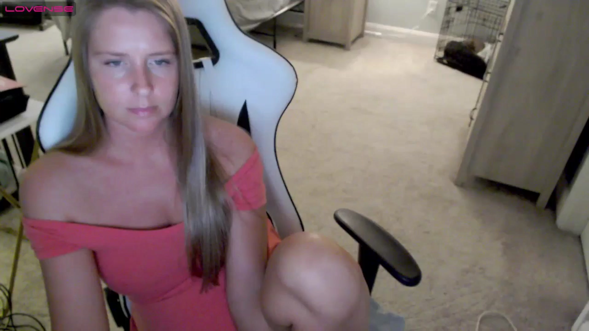 Gallery image thumbnail from Soybean92's myfreecams stream on, 11/06/2023, 20:57 image 12 of 20