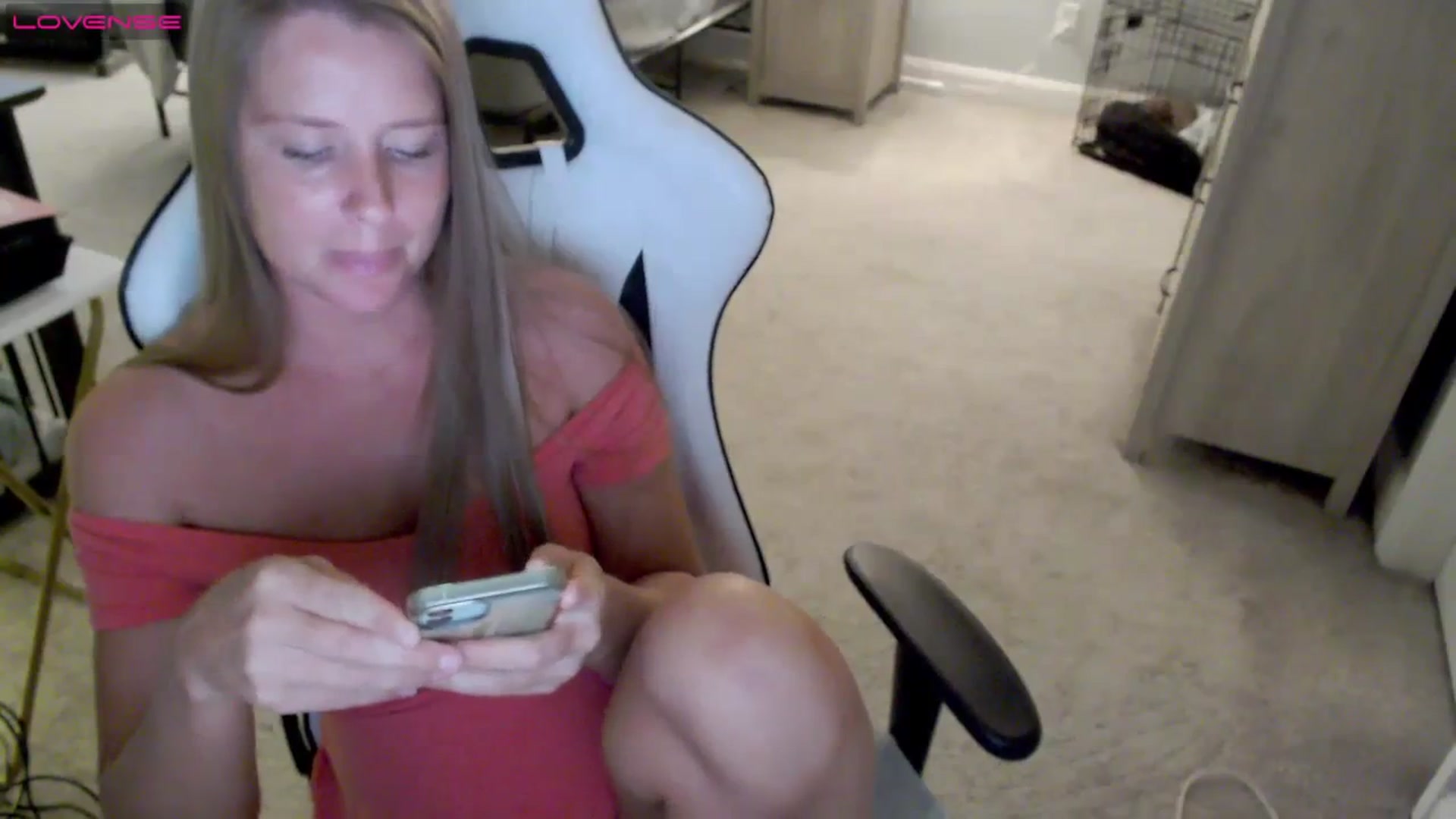 Gallery image thumbnail from Soybean92's myfreecams stream on, 11/06/2023, 20:57 image 8 of 20