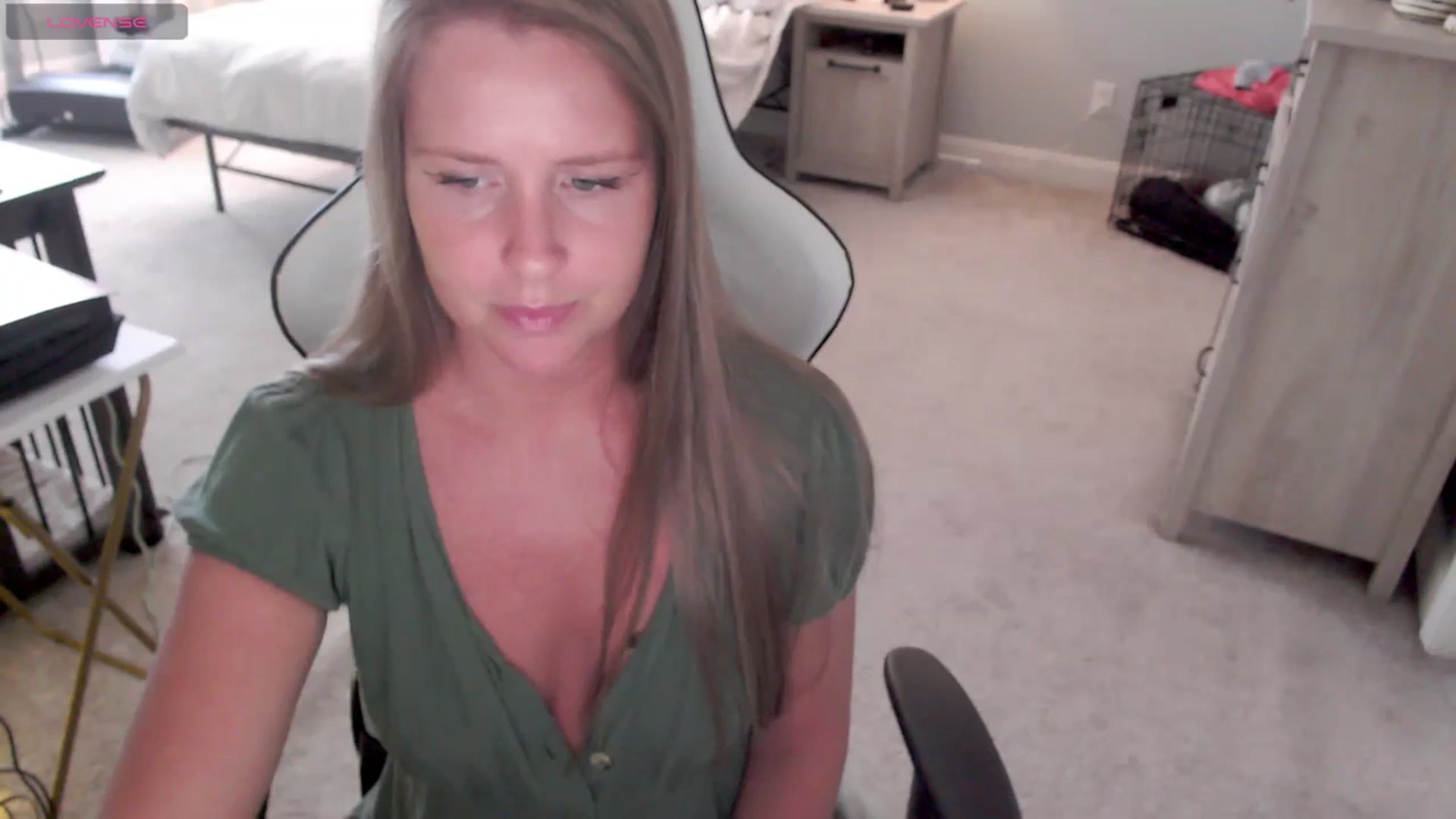 Gallery image thumbnail from Soybean92's myfreecams stream on, 11/08/2023, 17:24 image 5 of 20