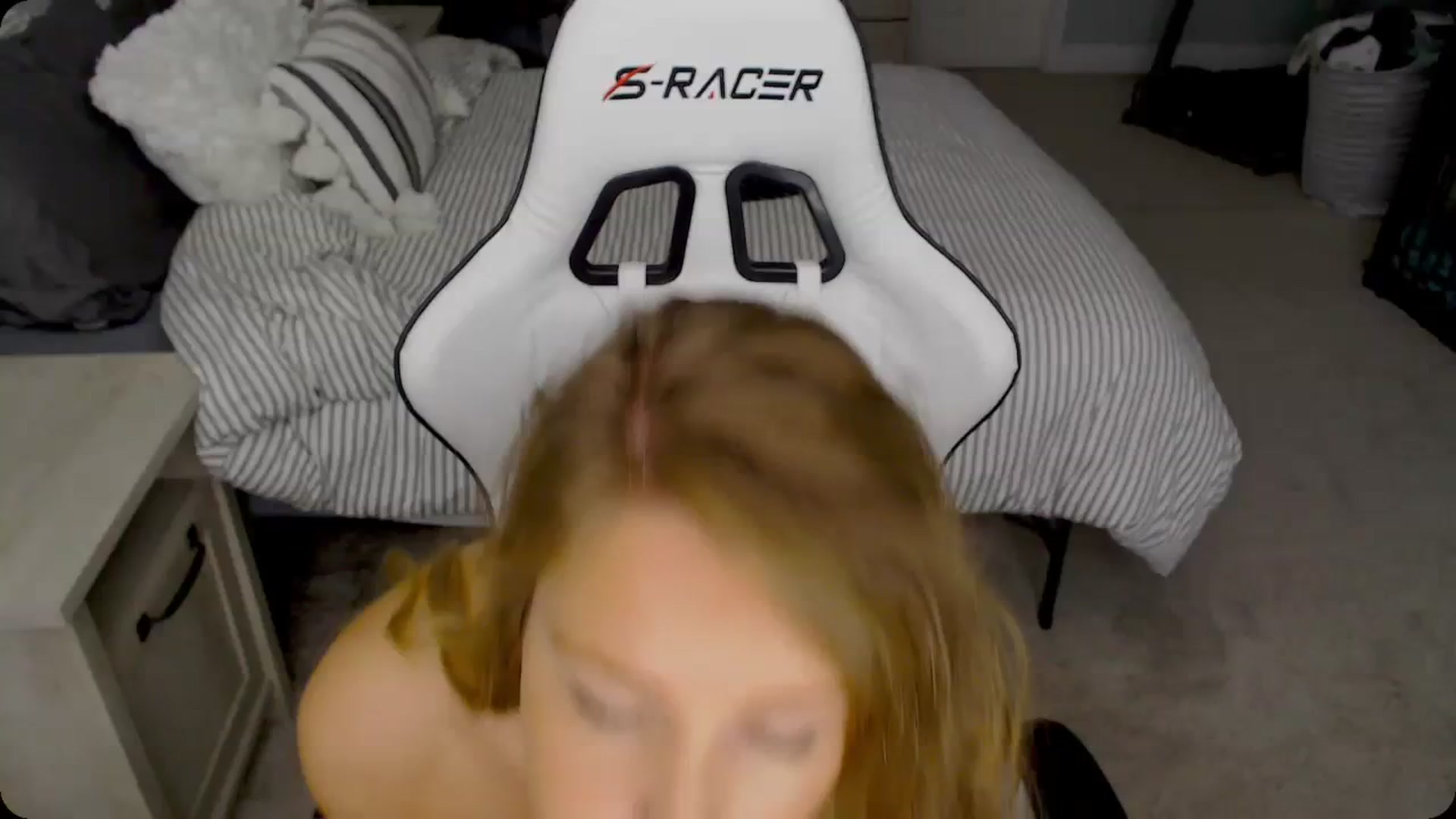 Gallery image thumbnail from Soybean92's myfreecams stream on, 11/22/2023, 15:30 image 1 of 20
