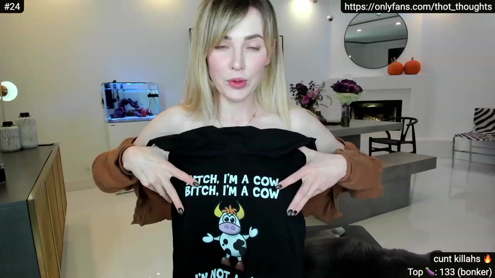 Gallery image thumbnail from SpaceKaren's myfreecams stream on, 11/21/2022, 08:21 image 8 of 20
