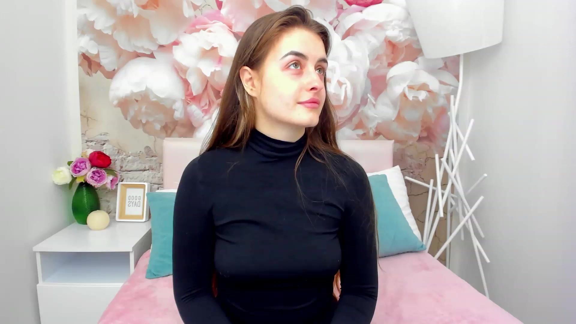 Gallery image thumbnail from SpaceLady's myfreecams stream on, 12/03/2022, 10:53 image 7 of 20