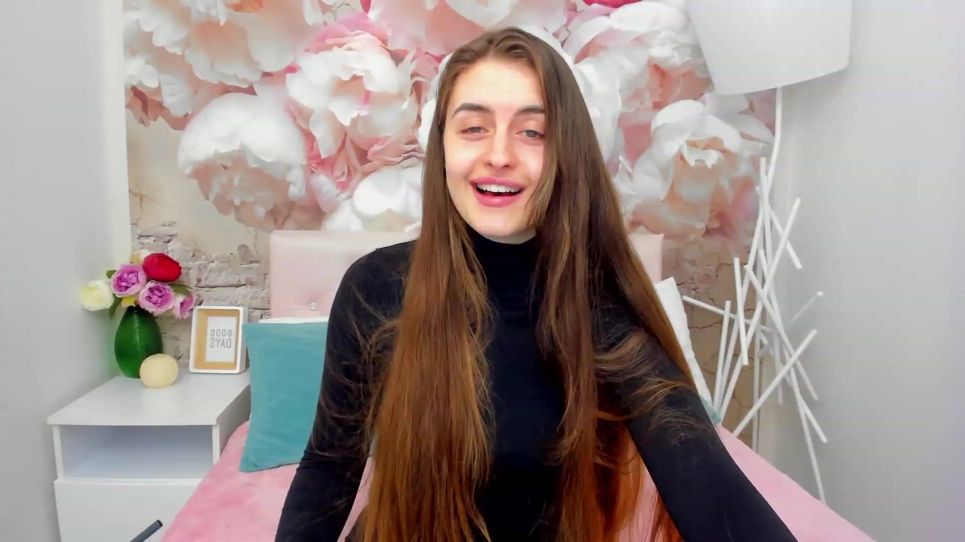 Gallery image thumbnail from SpaceLady's myfreecams stream on, 12/03/2022, 10:53 image 20 of 20