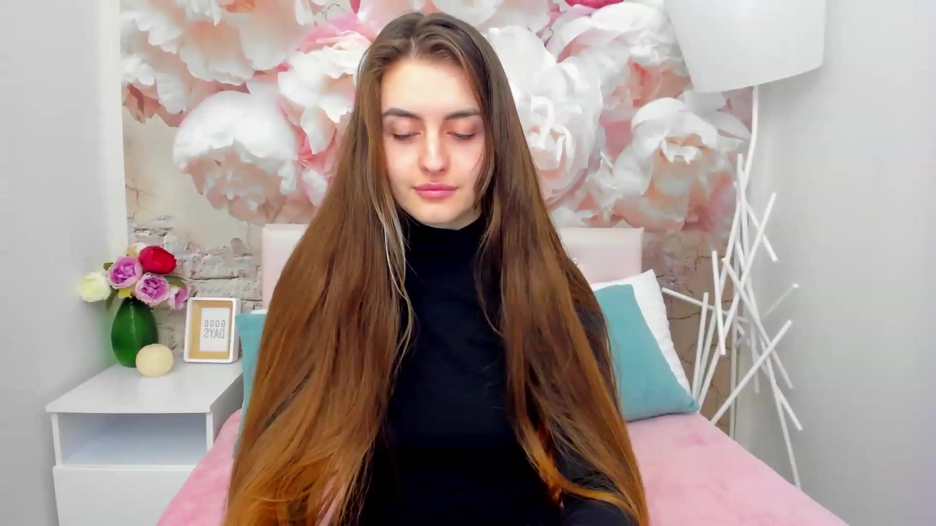 Gallery image thumbnail from SpaceLady's myfreecams stream on, 12/03/2022, 10:53 image 15 of 20