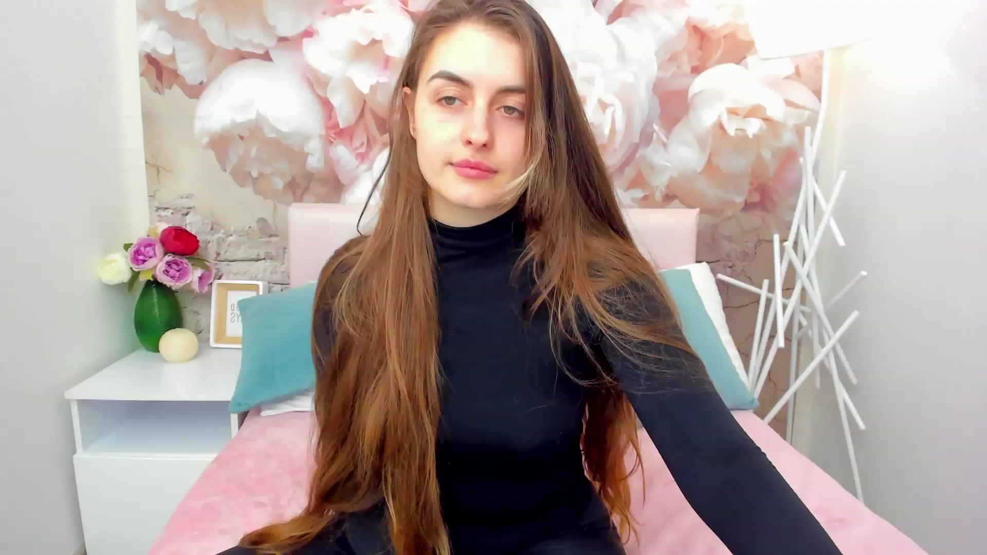Gallery image thumbnail from SpaceLady's myfreecams stream on, 12/03/2022, 14:29 image 7 of 20