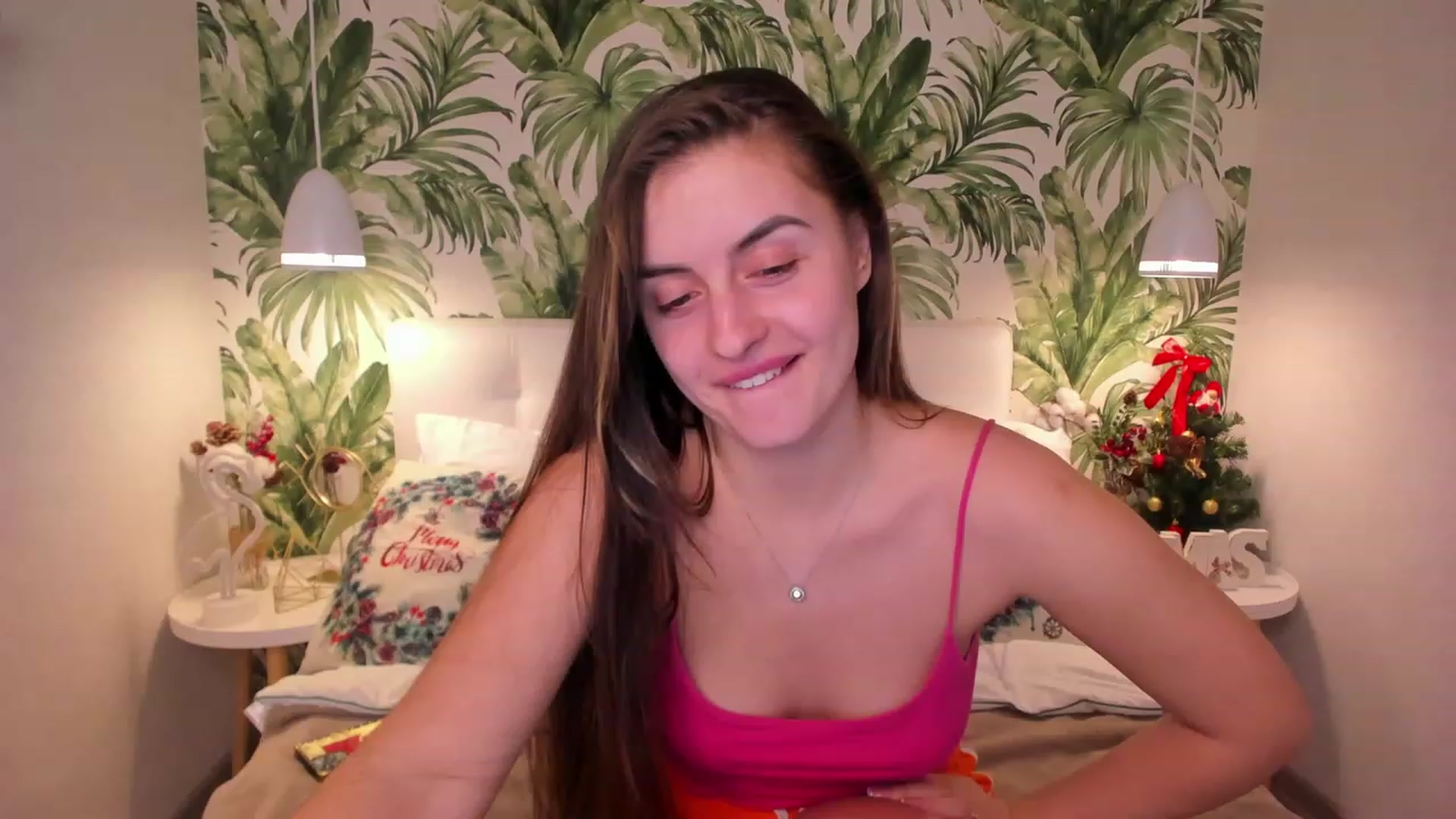 Gallery image thumbnail from SpaceLady's myfreecams stream on, 12/24/2022, 19:28 image 9 of 20