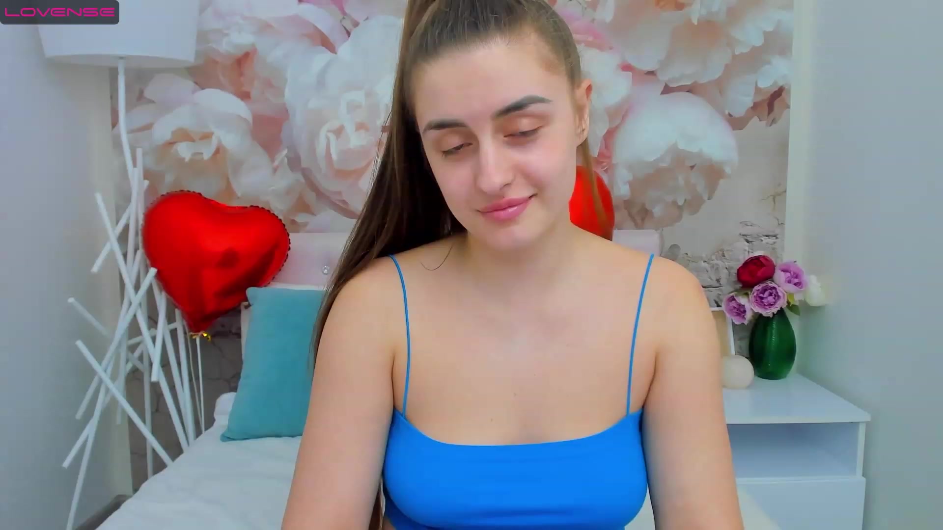 Gallery image thumbnail from SpaceLady's myfreecams stream on, 02/18/2023, 17:27 image 7 of 20