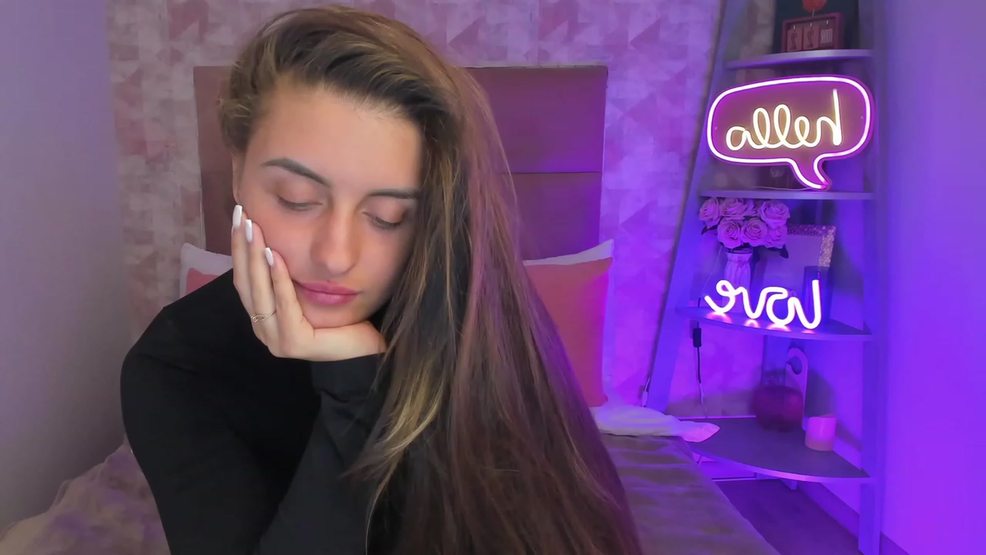 Gallery image thumbnail from SpaceLady's myfreecams stream on, 03/26/2023, 09:11 image 2 of 20