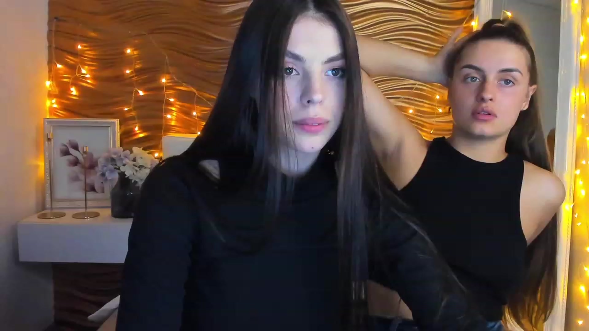 Gallery image thumbnail from SpaceLady's myfreecams stream on, 04/01/2023, 07:07 image 15 of 20