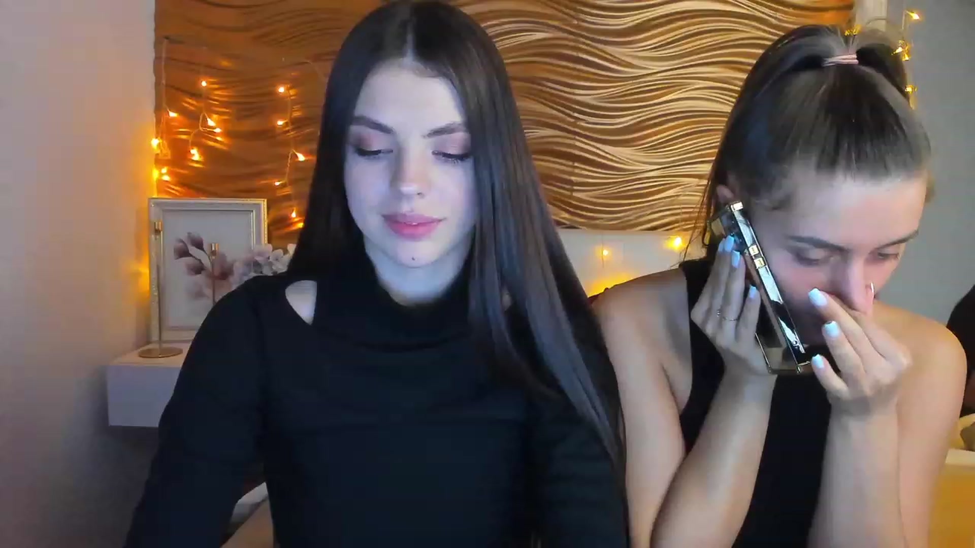 Gallery image thumbnail from SpaceLady's myfreecams stream on, 04/01/2023, 07:07 image 9 of 20