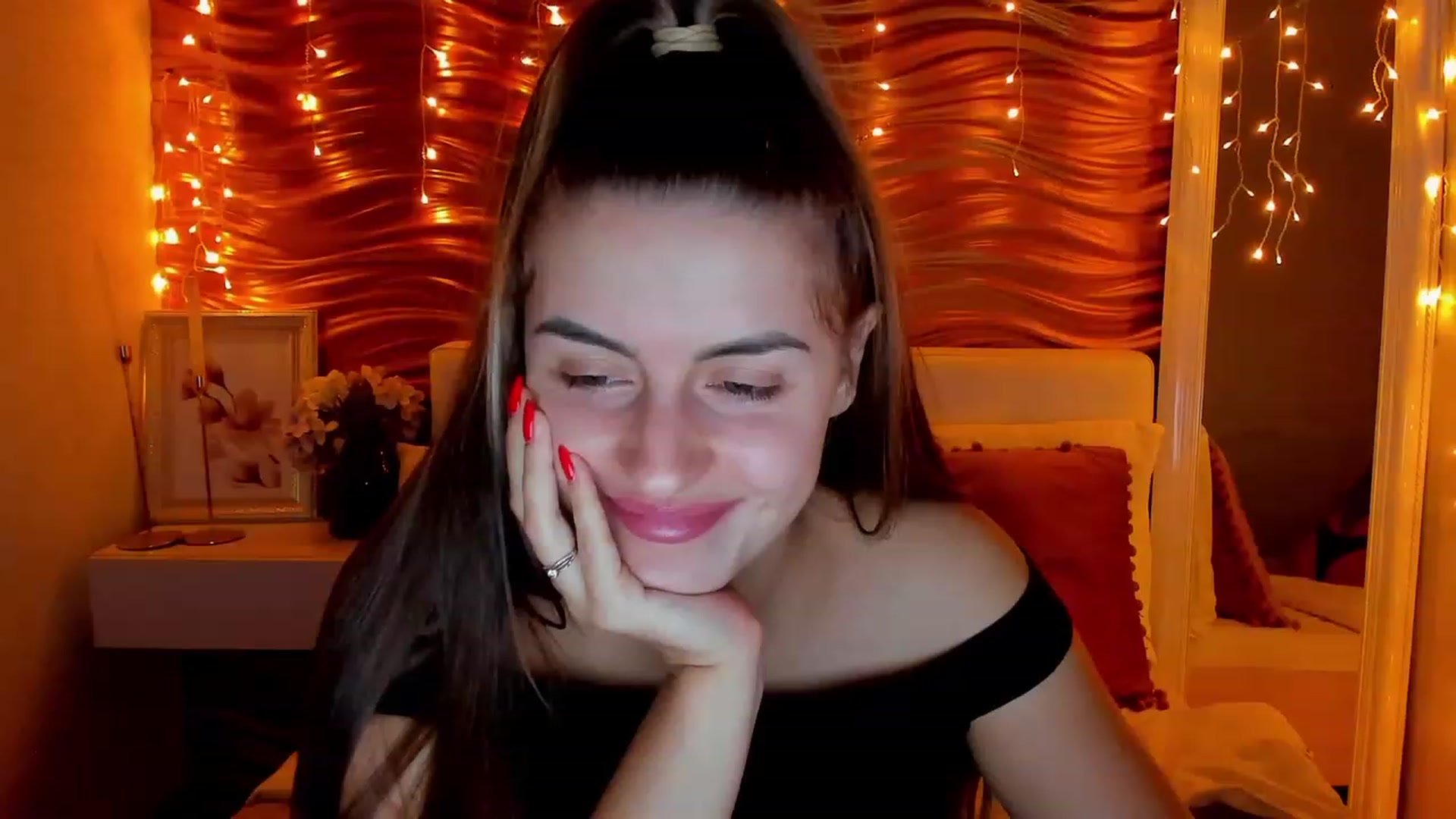 Gallery image thumbnail from SpaceLady's myfreecams stream on, 04/30/2023, 06:46 image 14 of 20