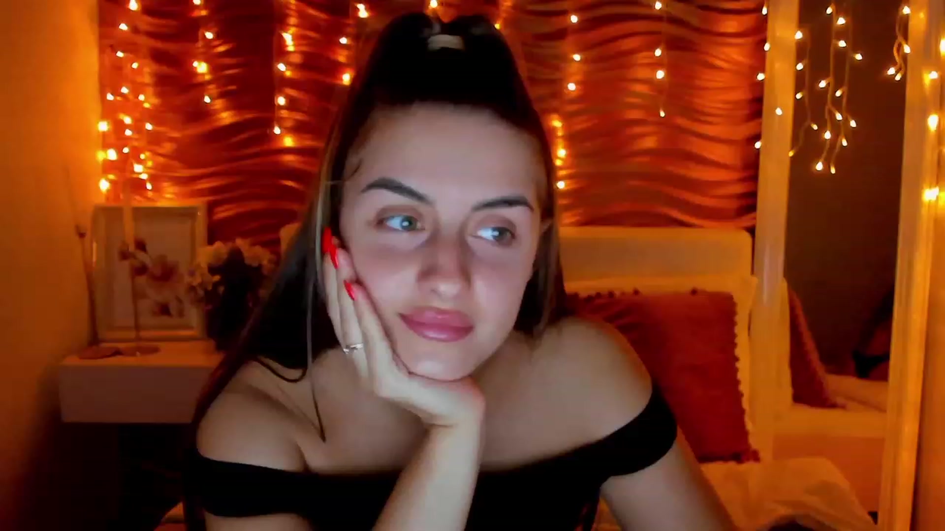 Gallery image thumbnail from SpaceLady's myfreecams stream on, 04/30/2023, 06:46 image 8 of 20