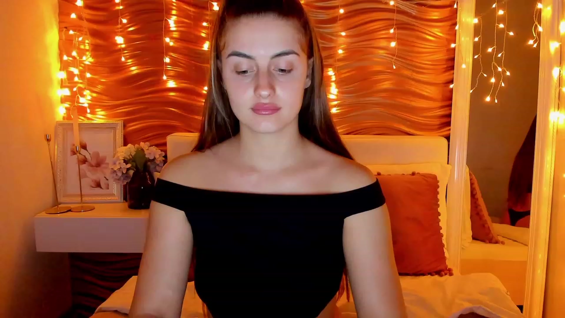 Gallery image thumbnail from SpaceLady's myfreecams stream on, 04/30/2023, 06:46 image 1 of 20