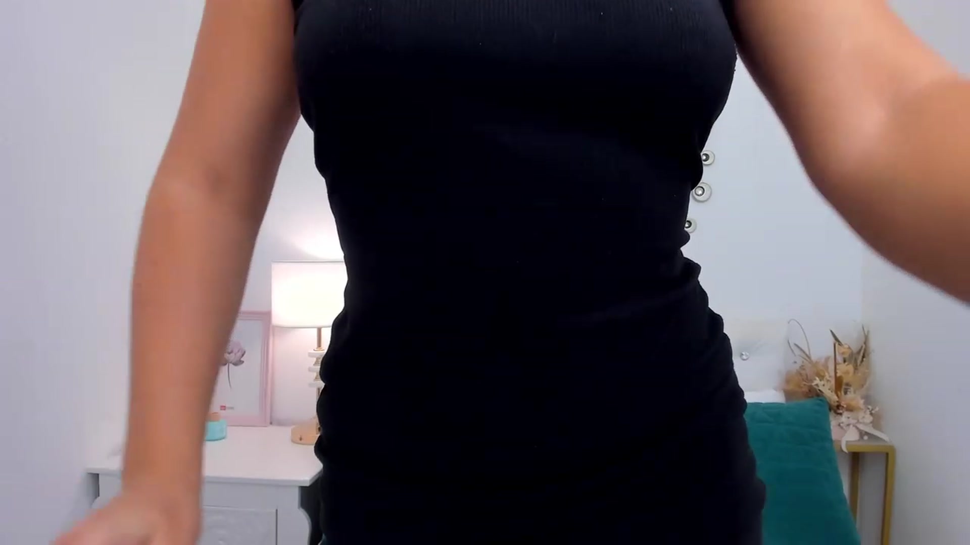 Gallery image thumbnail from SpaceLady's myfreecams stream on, 09/24/2023, 11:34 image 20 of 20