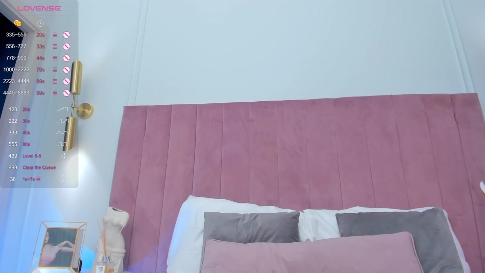 Gallery image thumbnail from SpaceLady's myfreecams stream on, 12/12/2023, 12:28 image 10 of 20