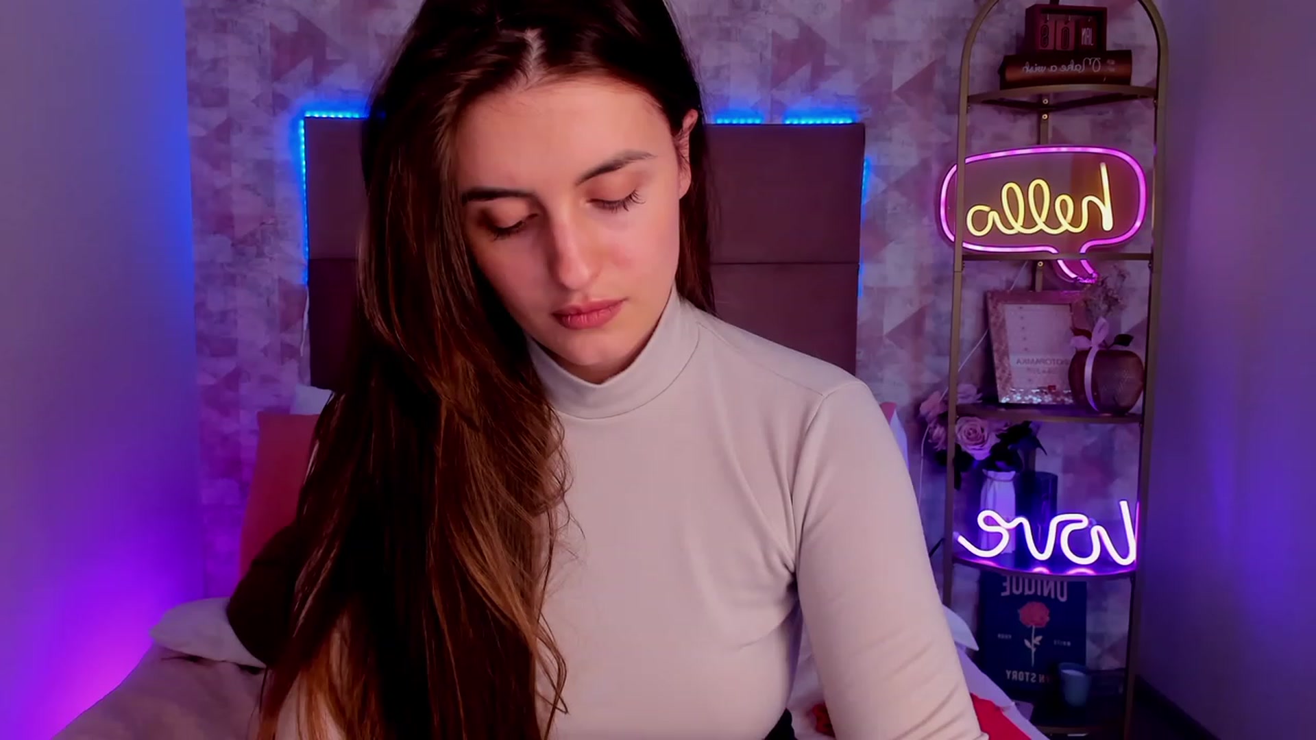 Gallery image thumbnail from SpaceLady's myfreecams stream on, 02/03/2024, 20:08 image 14 of 20
