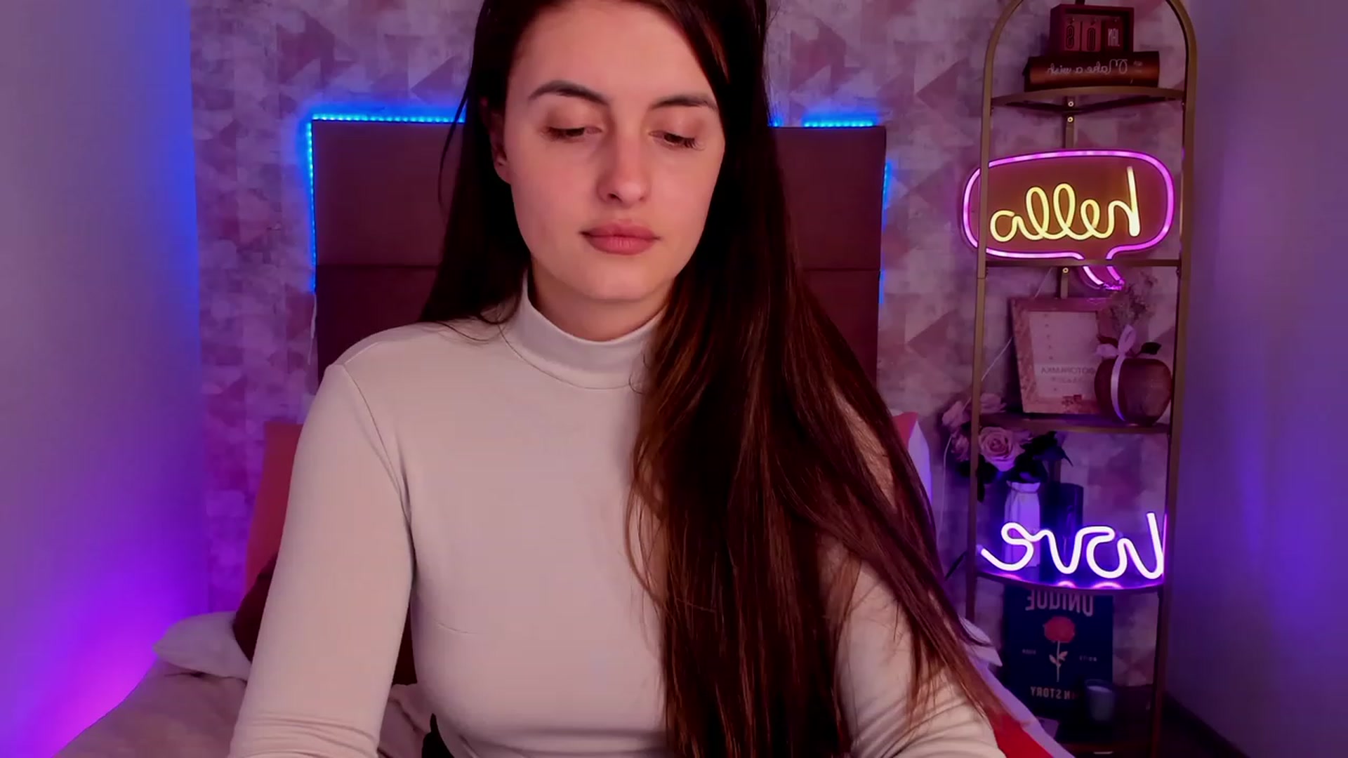 Gallery image thumbnail from SpaceLady's myfreecams stream on, 02/03/2024, 20:08 image 11 of 20