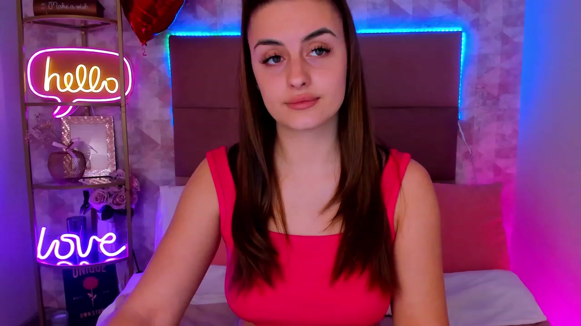 Gallery image thumbnail from SpaceLady's myfreecams stream on, 02/18/2024, 13:35 image 16 of 20
