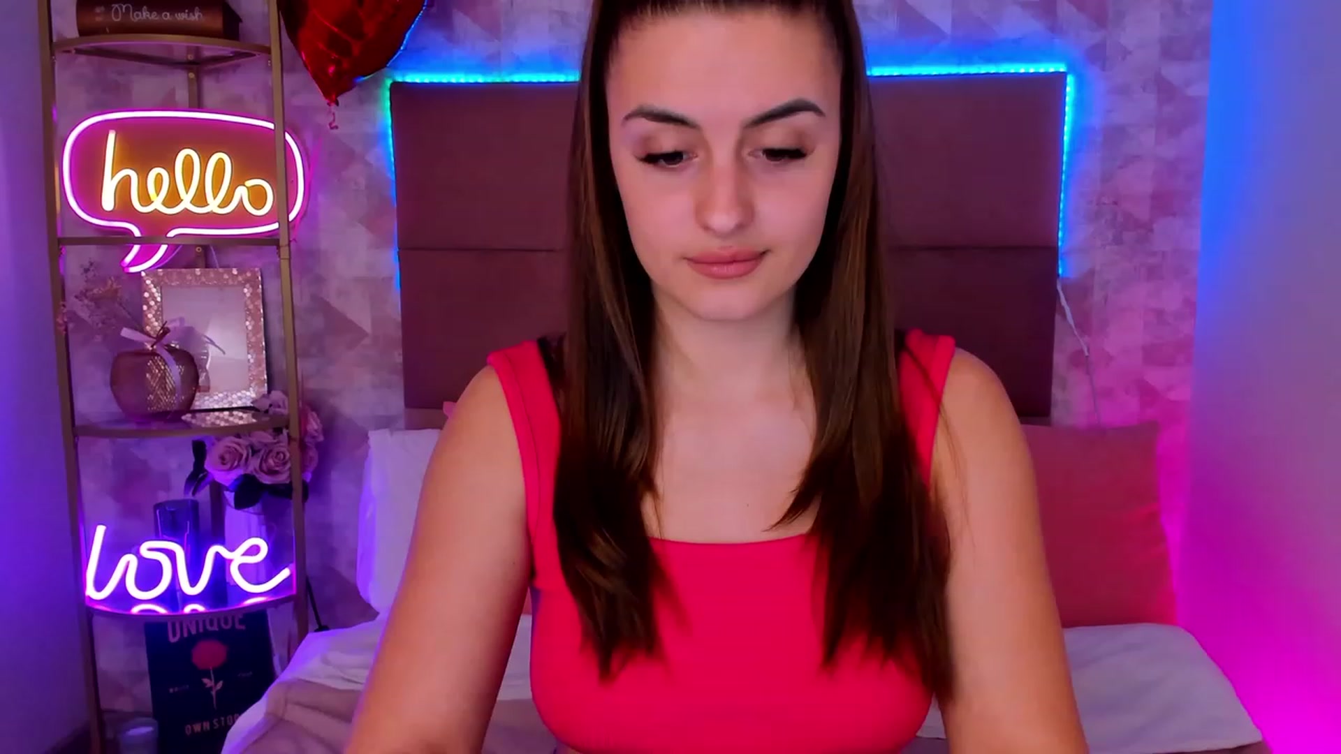 Gallery image thumbnail from SpaceLady's myfreecams stream on, 02/18/2024, 13:35 image 19 of 20