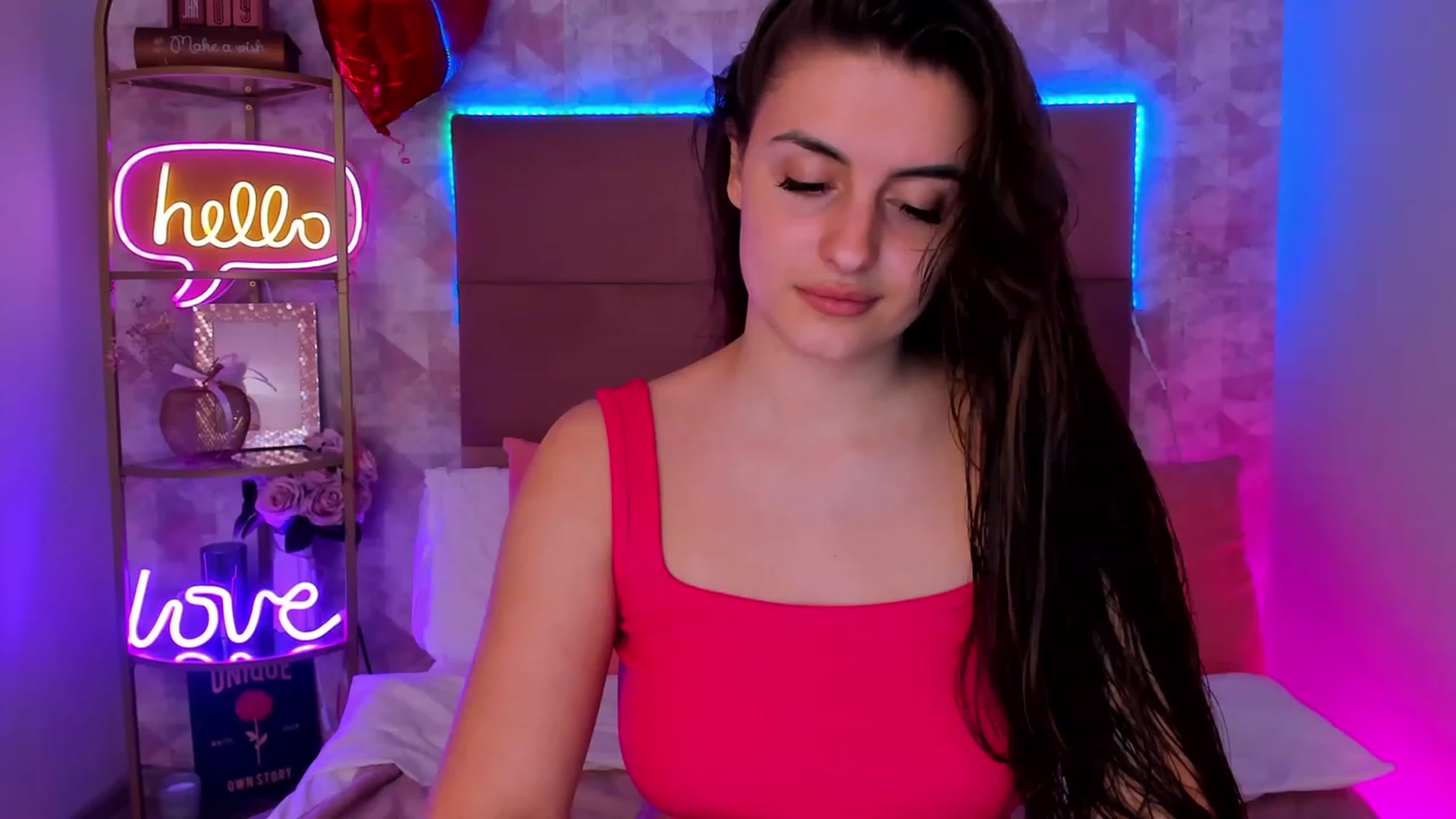 Gallery image thumbnail from SpaceLady's myfreecams stream on, 02/18/2024, 15:53 image 15 of 20
