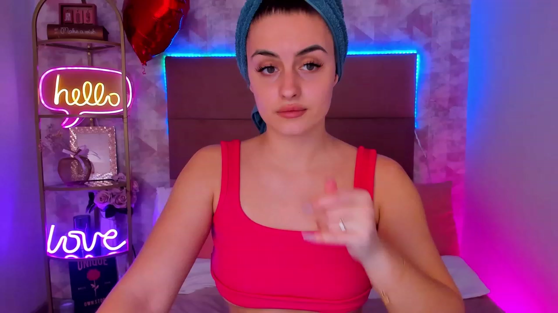 Gallery image thumbnail from SpaceLady's myfreecams stream on, 02/18/2024, 15:53 image 4 of 20