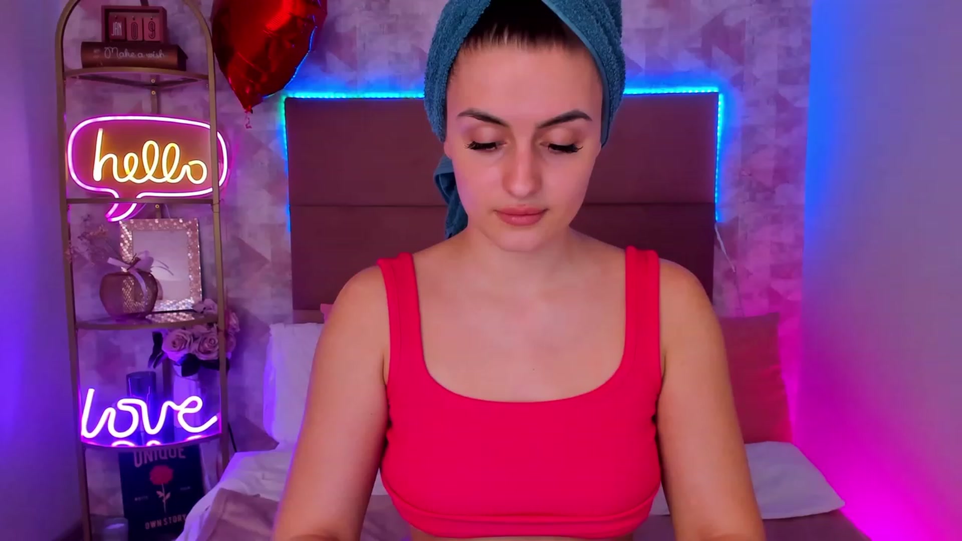 Gallery image thumbnail from SpaceLady's myfreecams stream on, 02/18/2024, 15:53 image 5 of 20
