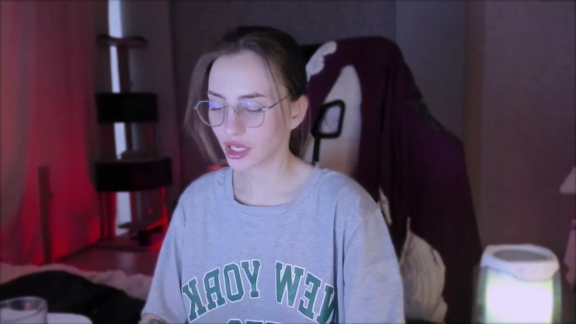 Gallery image thumbnail from Space_Eva's myfreecams stream on, 10/23/2023, 04:31 image 9 of 20