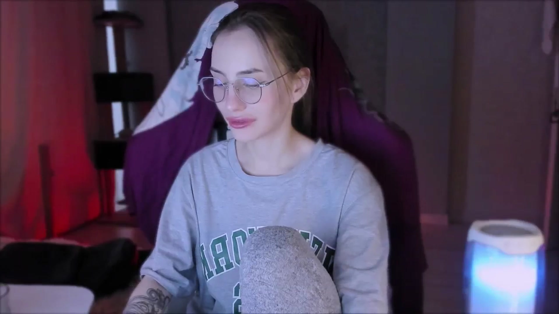 Gallery image thumbnail from Space_Eva's myfreecams stream on, 10/23/2023, 06:34 image 3 of 20