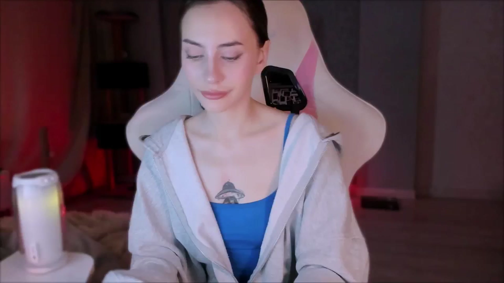 Gallery image thumbnail from Space_Eva's myfreecams stream on, 10/25/2023, 03:04 image 11 of 20