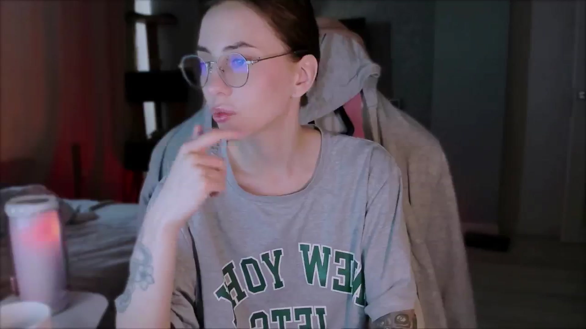 Gallery image thumbnail from Space_Eva's myfreecams stream on, 10/30/2023, 02:45 image 8 of 20