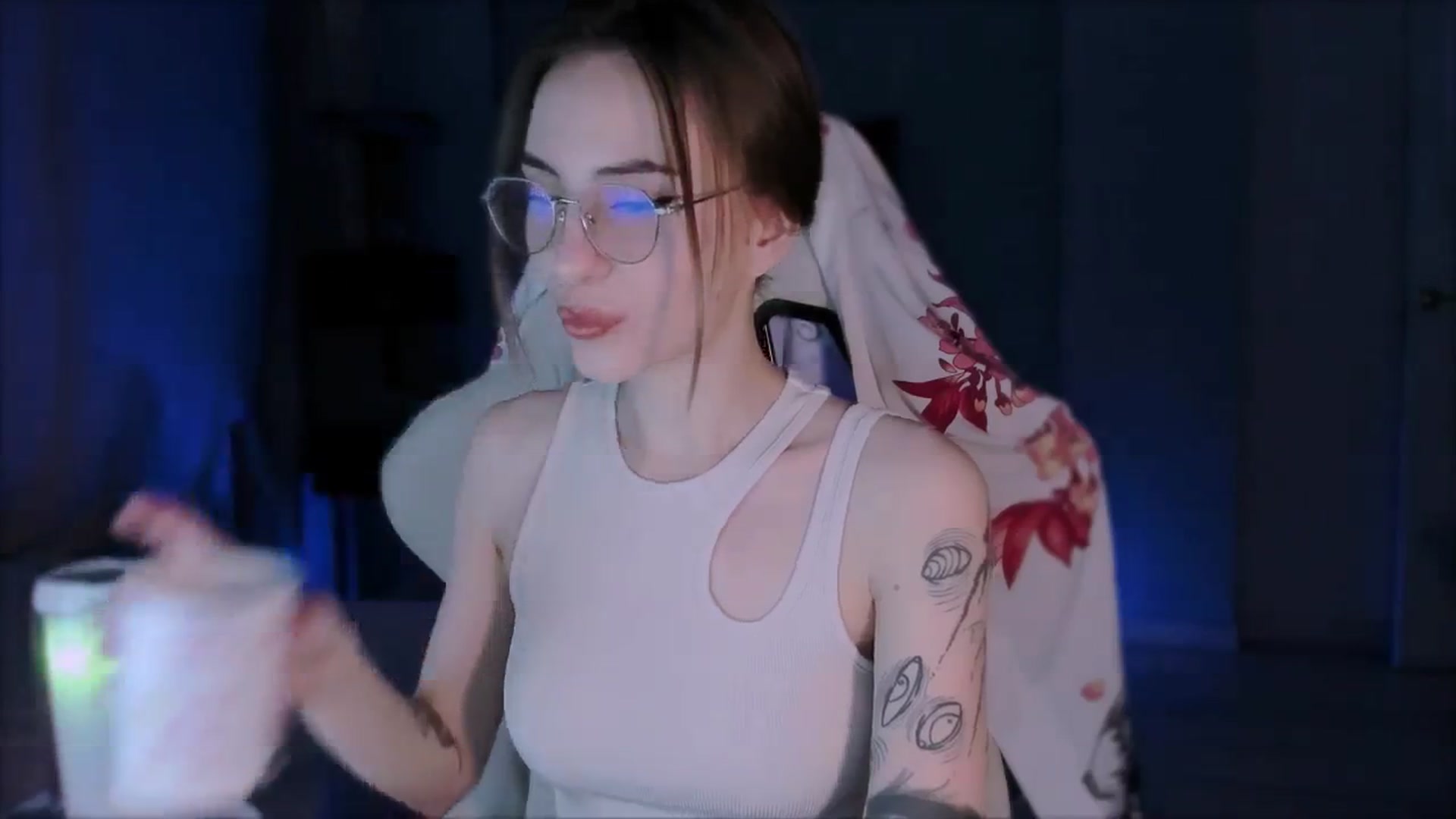 Gallery image thumbnail from Space_Eva's myfreecams stream on, 11/06/2023, 02:00 image 6 of 20