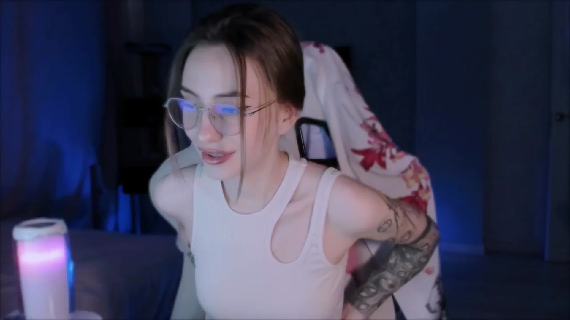 Gallery image thumbnail from Space_Eva's myfreecams stream on, 11/06/2023, 02:00 image 10 of 20