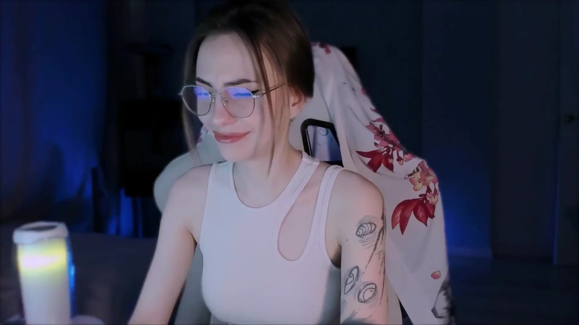 Gallery image thumbnail from Space_Eva's myfreecams stream on, 11/06/2023, 02:00 image 7 of 20