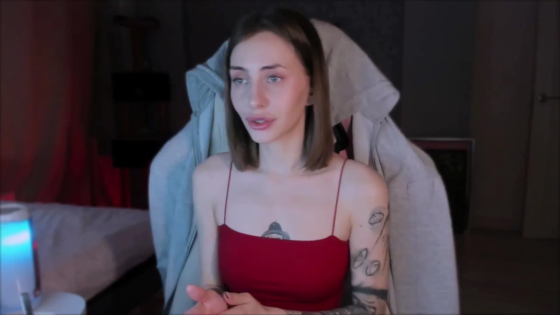 Gallery image thumbnail from Space_Eva's myfreecams stream on, 11/14/2023, 03:04 image 18 of 20