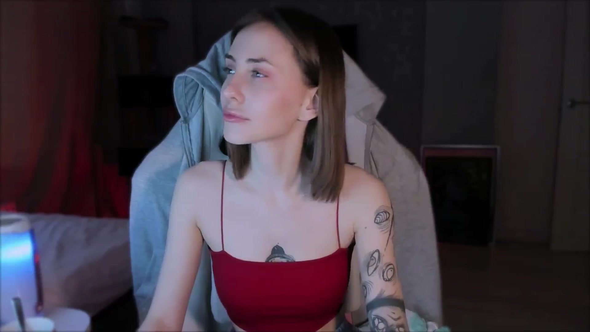 Gallery image thumbnail from Space_Eva's myfreecams stream on, 11/14/2023, 03:04 image 19 of 20