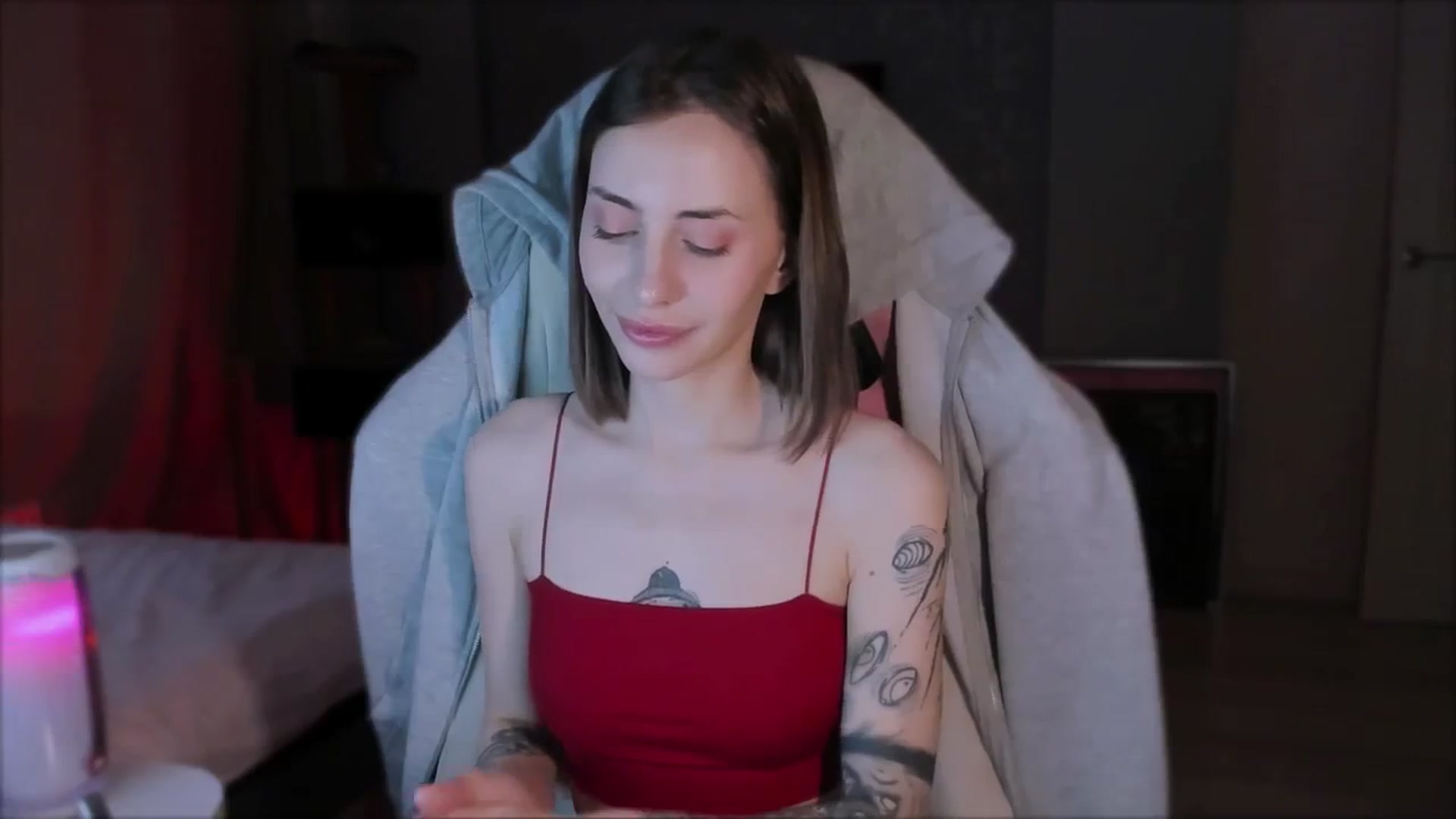 Gallery image thumbnail from Space_Eva's myfreecams stream on, 11/14/2023, 03:04 image 16 of 20