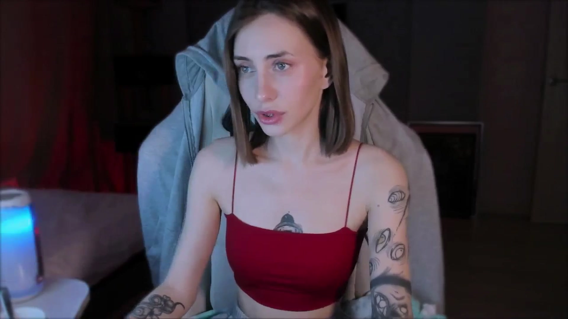 Gallery image thumbnail from Space_Eva's myfreecams stream on, 11/14/2023, 03:04 image 6 of 20