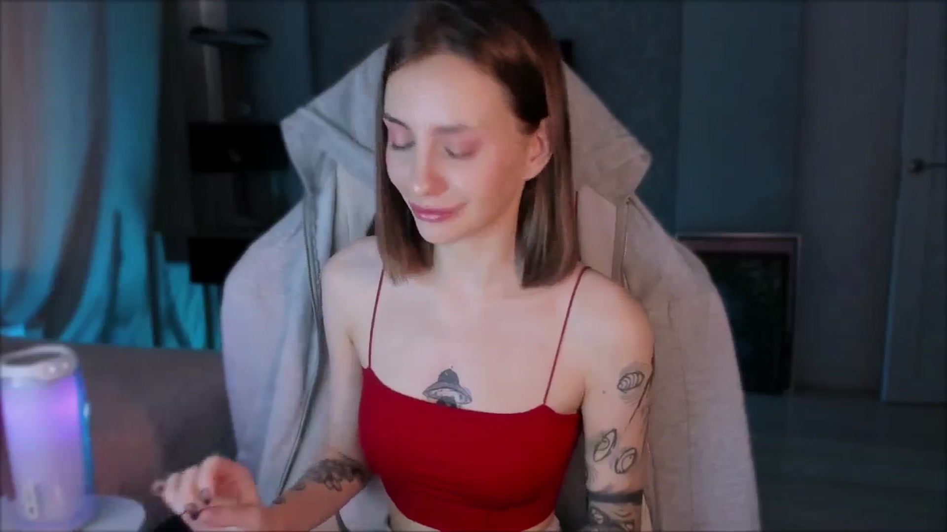 Gallery image thumbnail from Space_Eva's myfreecams stream on, 11/14/2023, 05:20 image 12 of 20