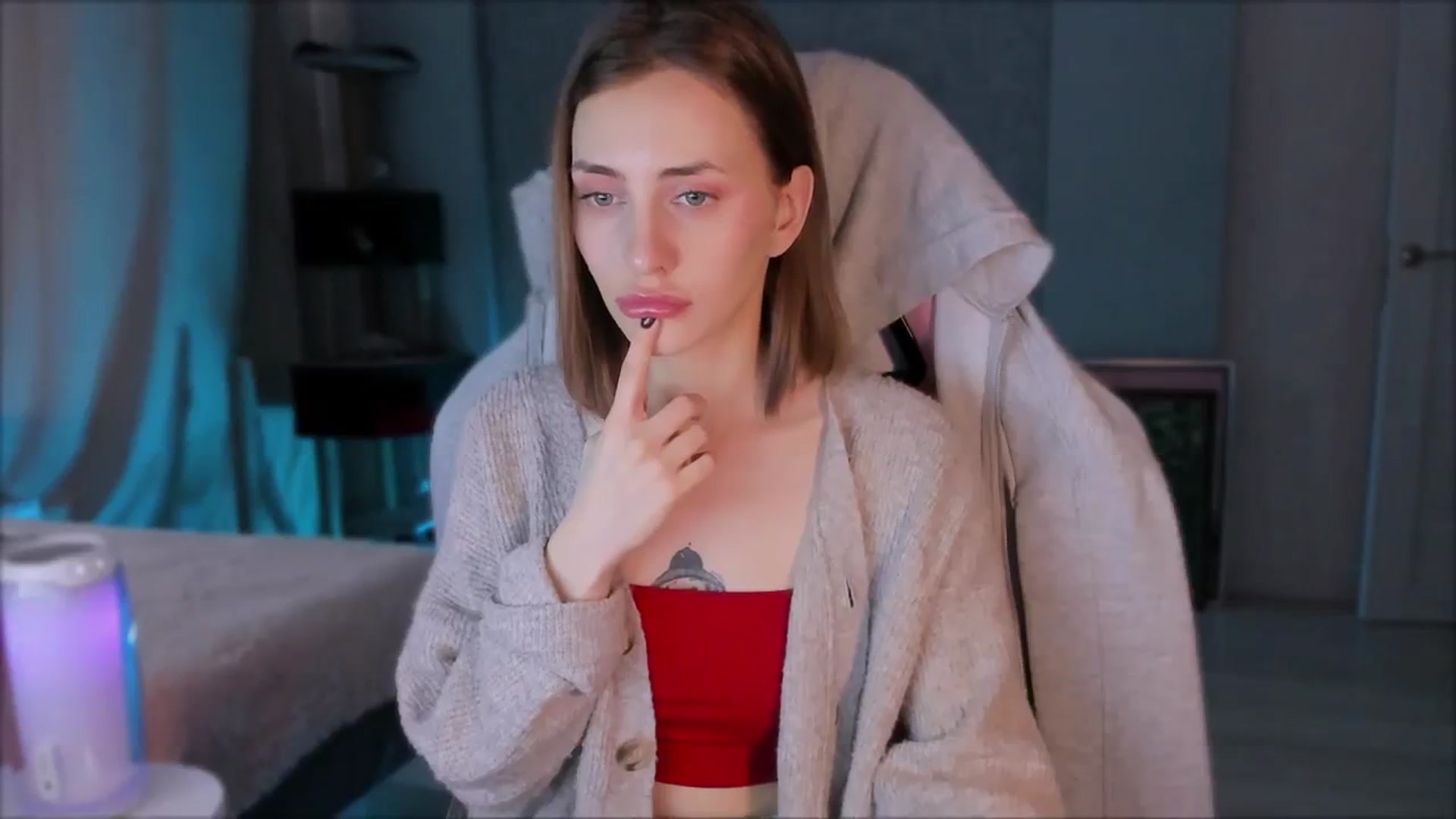 Gallery image thumbnail from Space_Eva's myfreecams stream on, 11/14/2023, 05:20 image 5 of 20