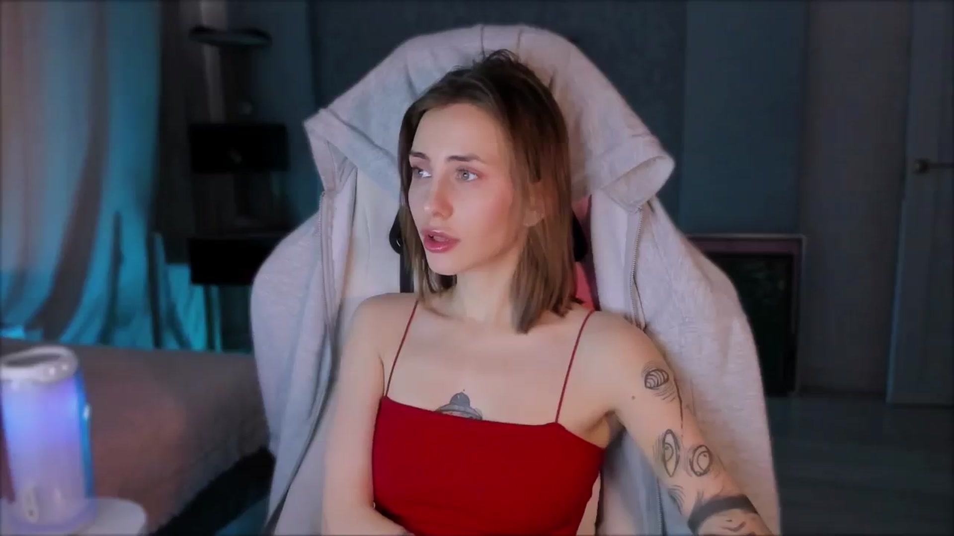 Gallery image thumbnail from Space_Eva's myfreecams stream on, 11/14/2023, 05:20 image 14 of 20