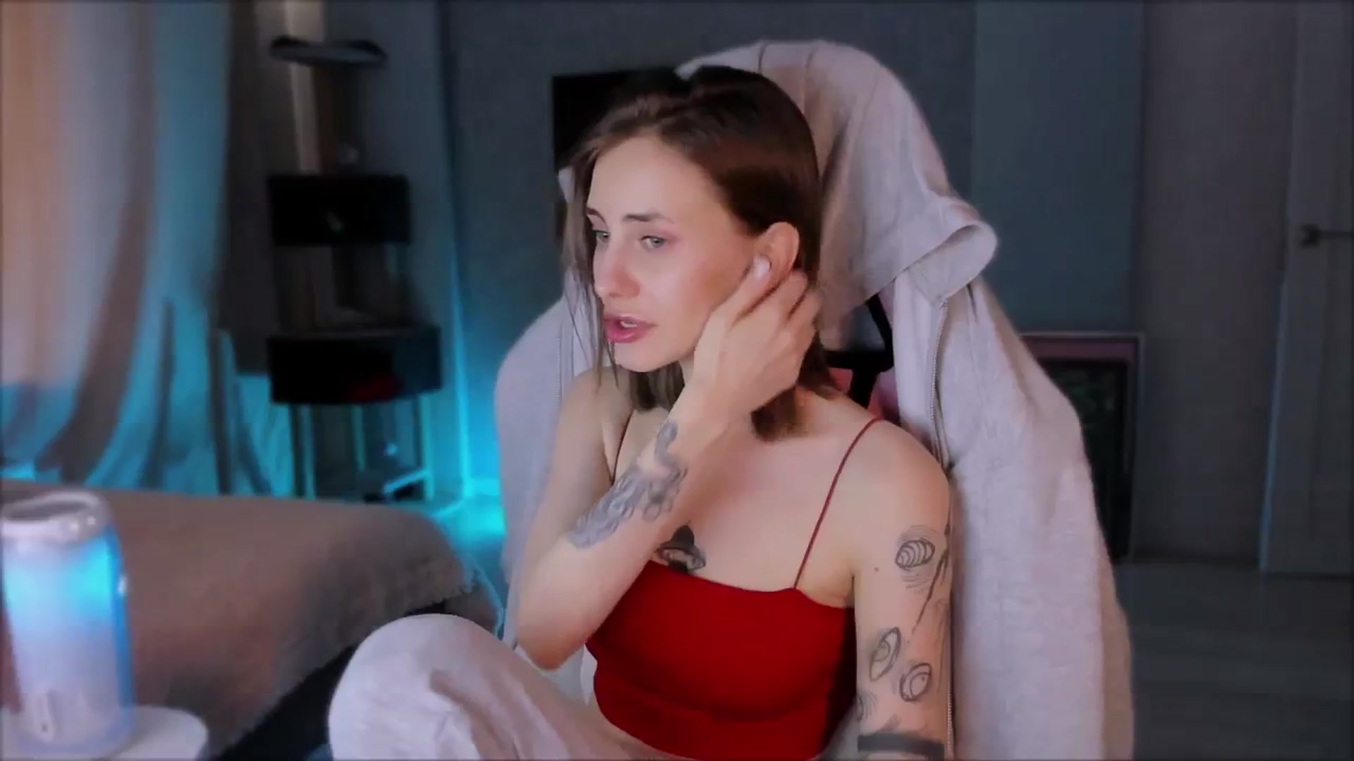 Gallery image thumbnail from Space_Eva's myfreecams stream on, 11/14/2023, 06:22 image 11 of 20