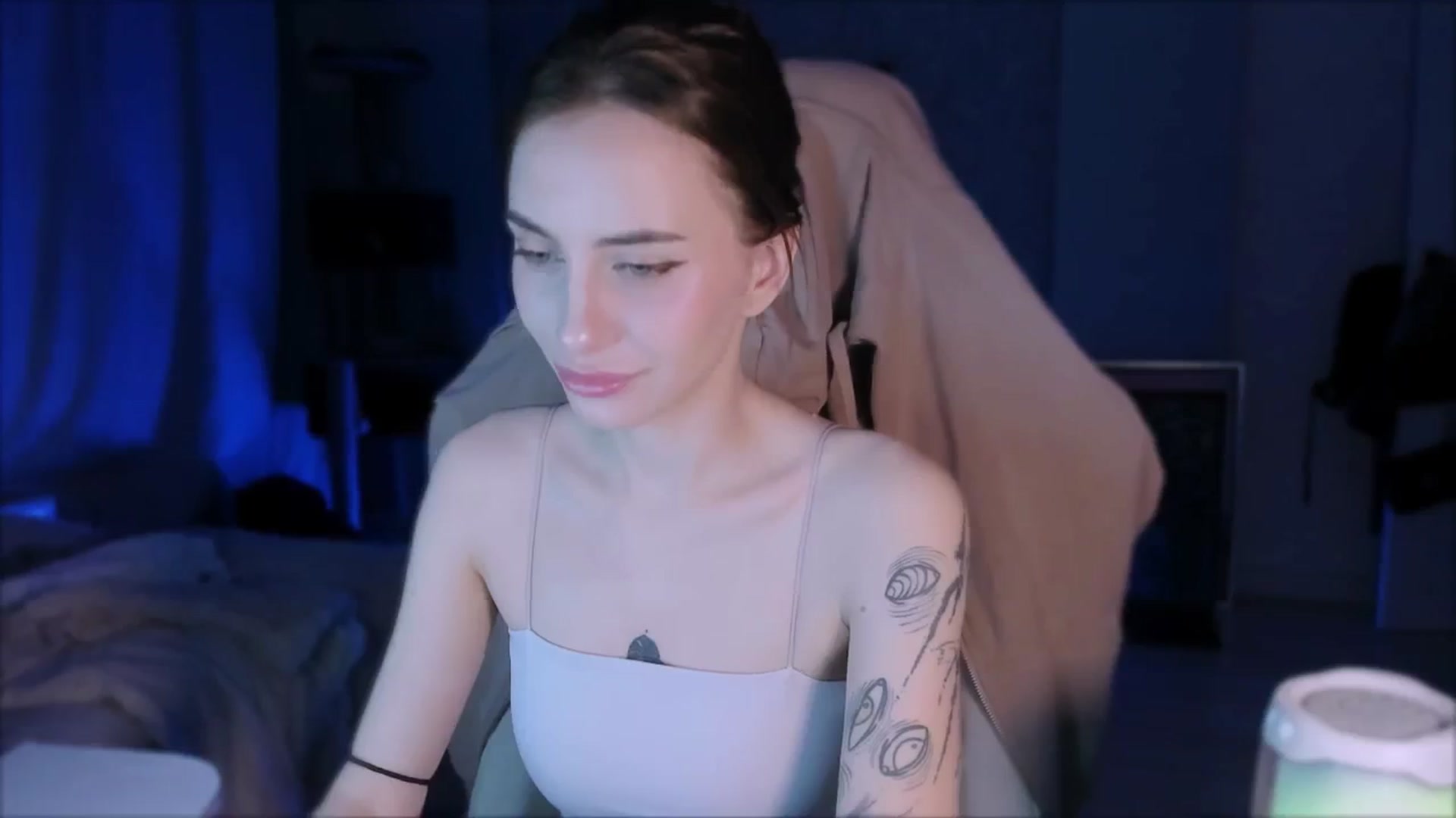 Gallery image thumbnail from Space_Eva's myfreecams stream on, 11/19/2023, 03:05 image 2 of 20