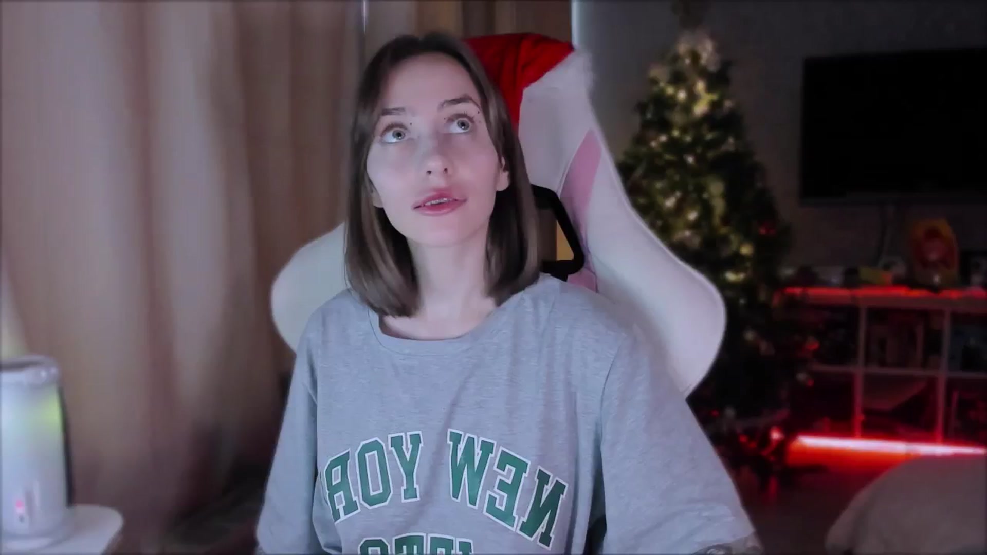 Gallery image thumbnail from Space_Eva's myfreecams stream on, 12/06/2023, 06:28 image 3 of 20