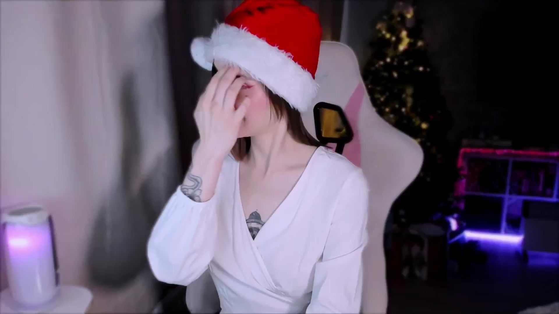 Gallery image thumbnail from Space_Eva's myfreecams stream on, 12/31/2023, 03:35 image 12 of 20
