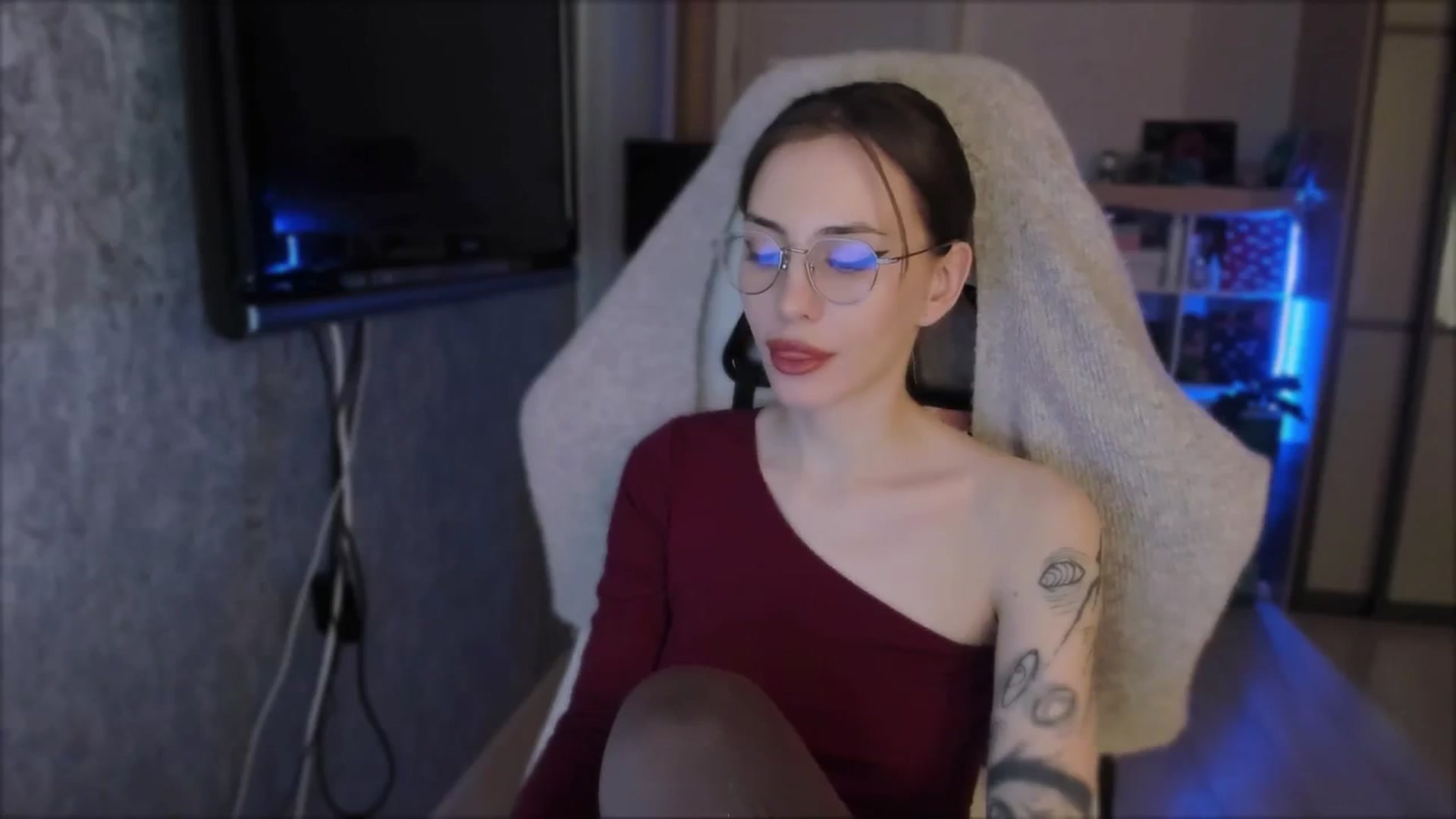 Gallery image thumbnail from Space_Eva's myfreecams stream on, 01/22/2024, 04:38 image 18 of 20