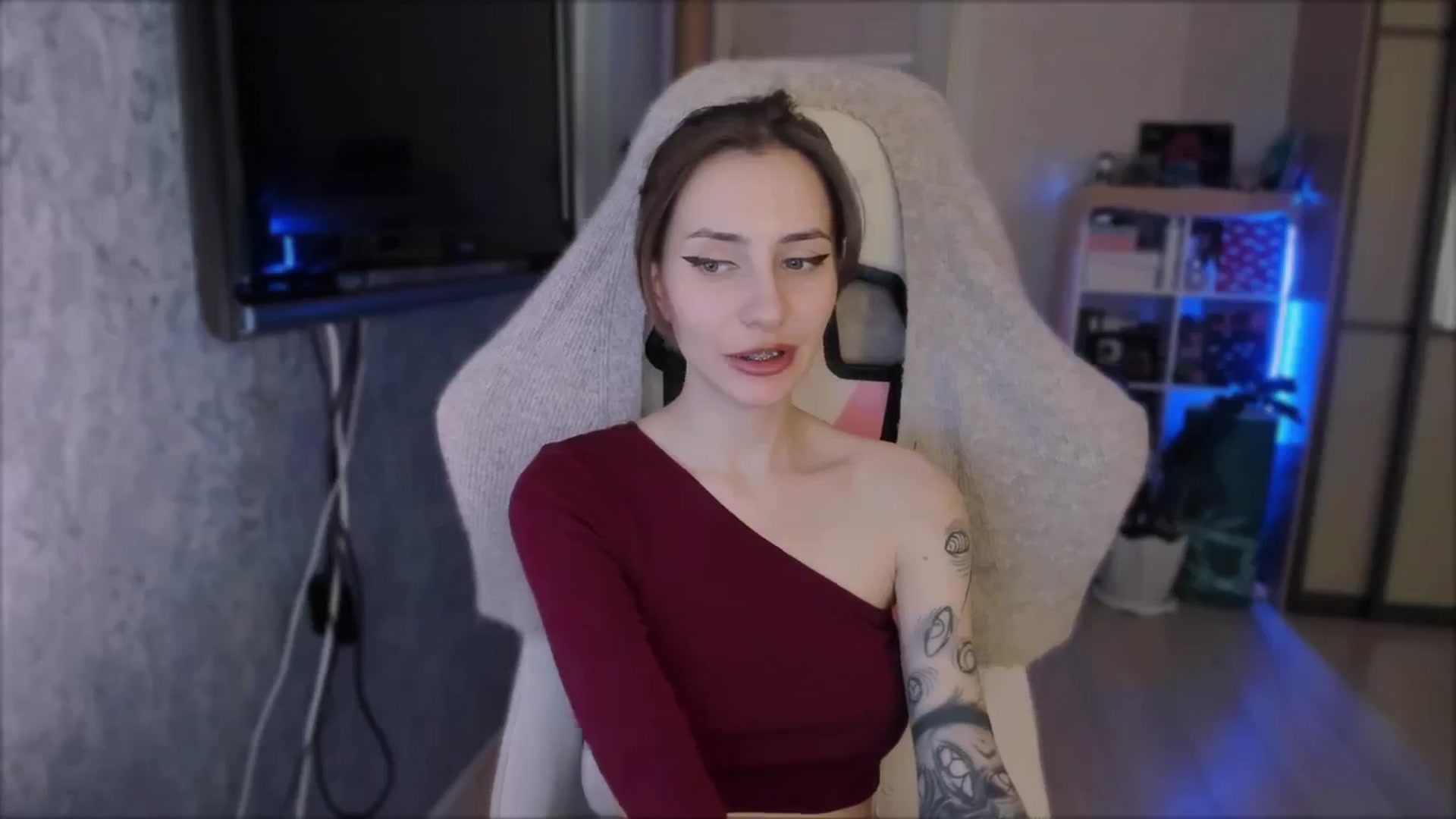 Gallery image thumbnail from Space_Eva's myfreecams stream on, 01/22/2024, 06:01 image 14 of 20