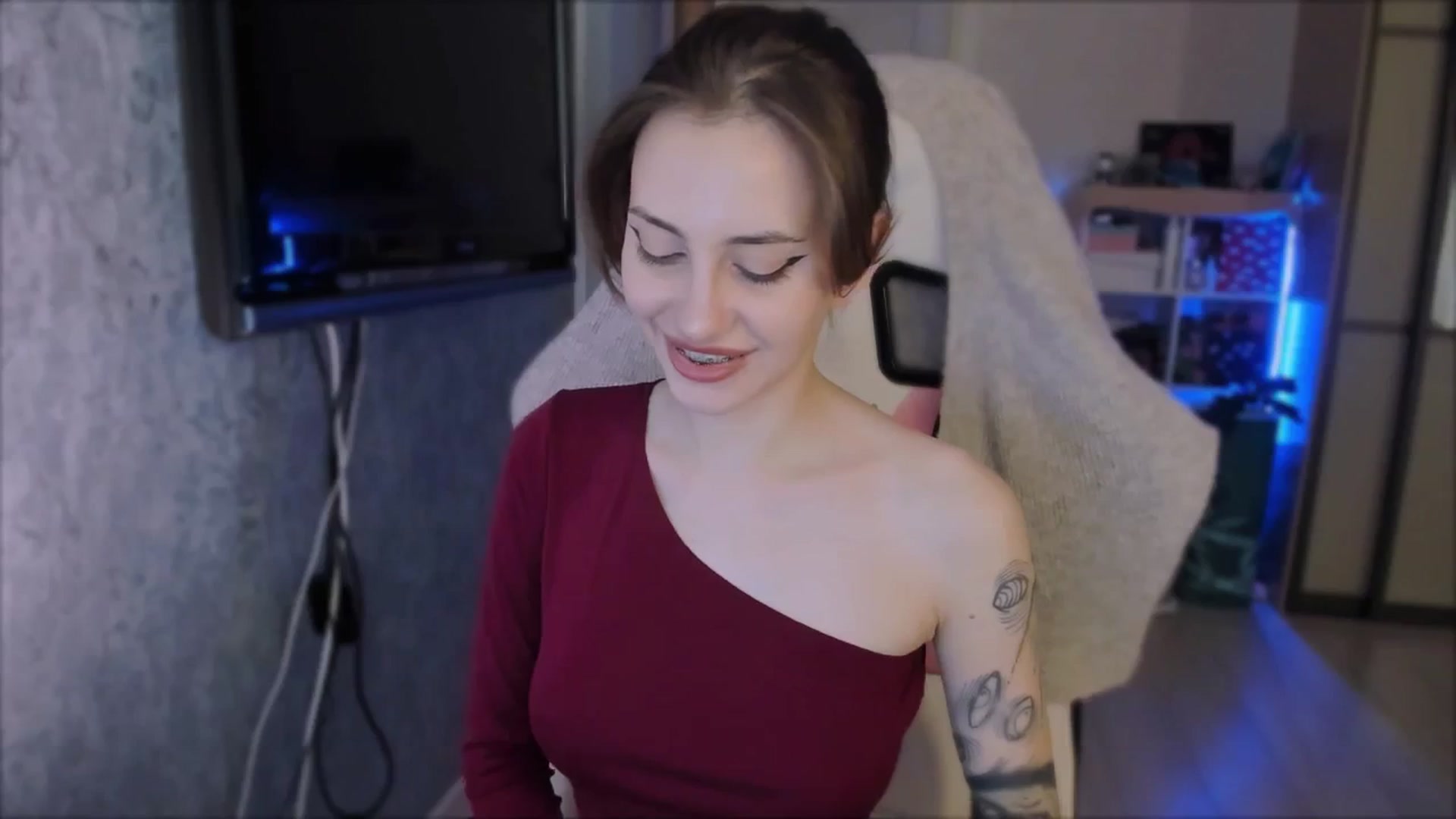 Gallery image thumbnail from Space_Eva's myfreecams stream on, 01/22/2024, 06:01 image 8 of 20