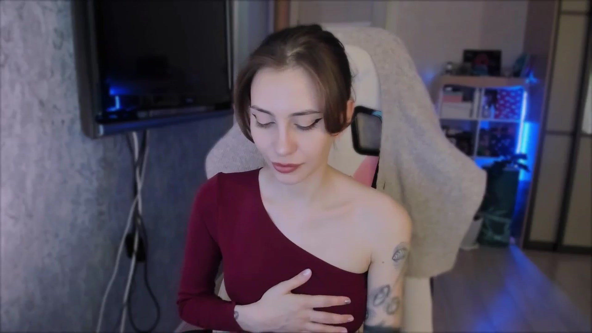 Gallery image thumbnail from Space_Eva's myfreecams stream on, 01/22/2024, 06:01 image 16 of 20